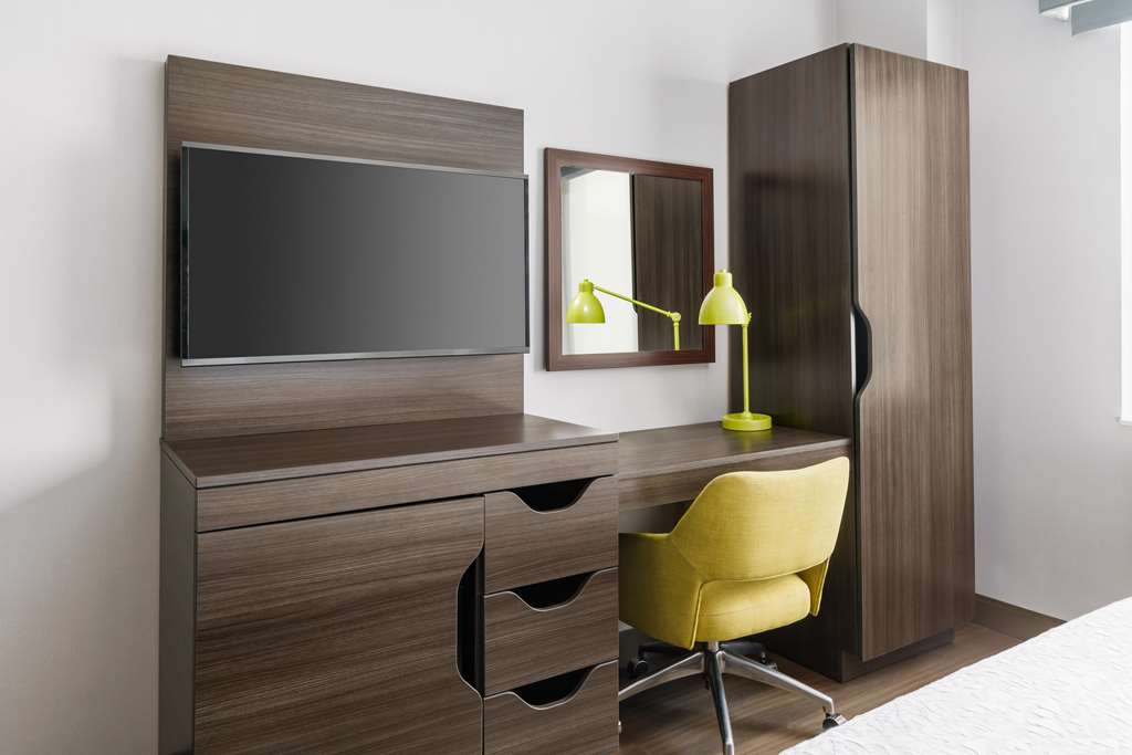 Фото Hilton Garden Inn New York/West 35 Street