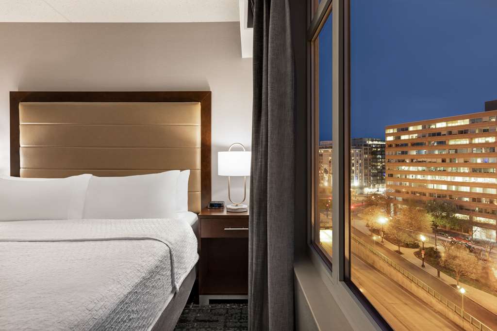 Фото Homewood Suites by Hilton Washington, D. C. Downtown