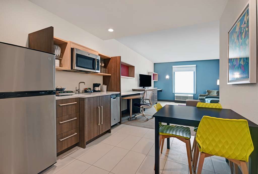 Фото Home2 Suites by Hilton Tracy