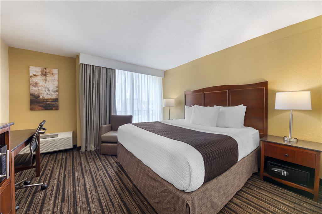 Фото Best Western Plus North Miami/Bal Harbour