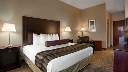 Гостиница Best Western Plus O'Hare International South Hotel в Элмхерсте