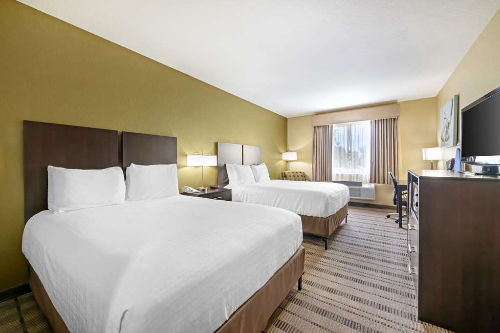 Фото Best Western Edgewater Inn