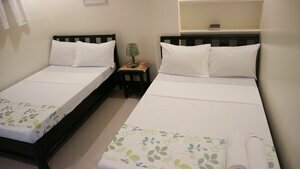 Гостиница Emerill Inn в Провинции Аурора