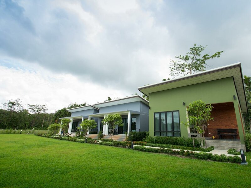 Гостиница Moonlight Cottage Phuket