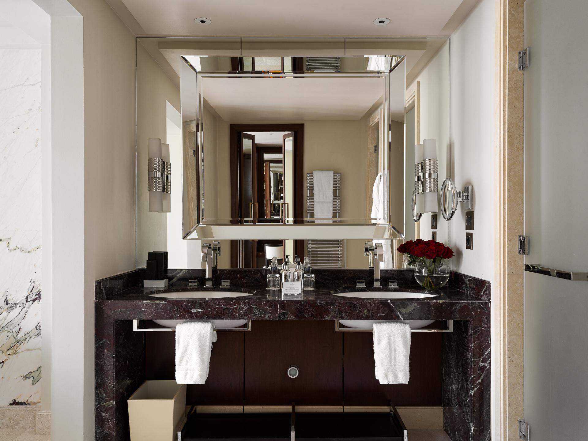 Фото Four Seasons Hotel Moscow