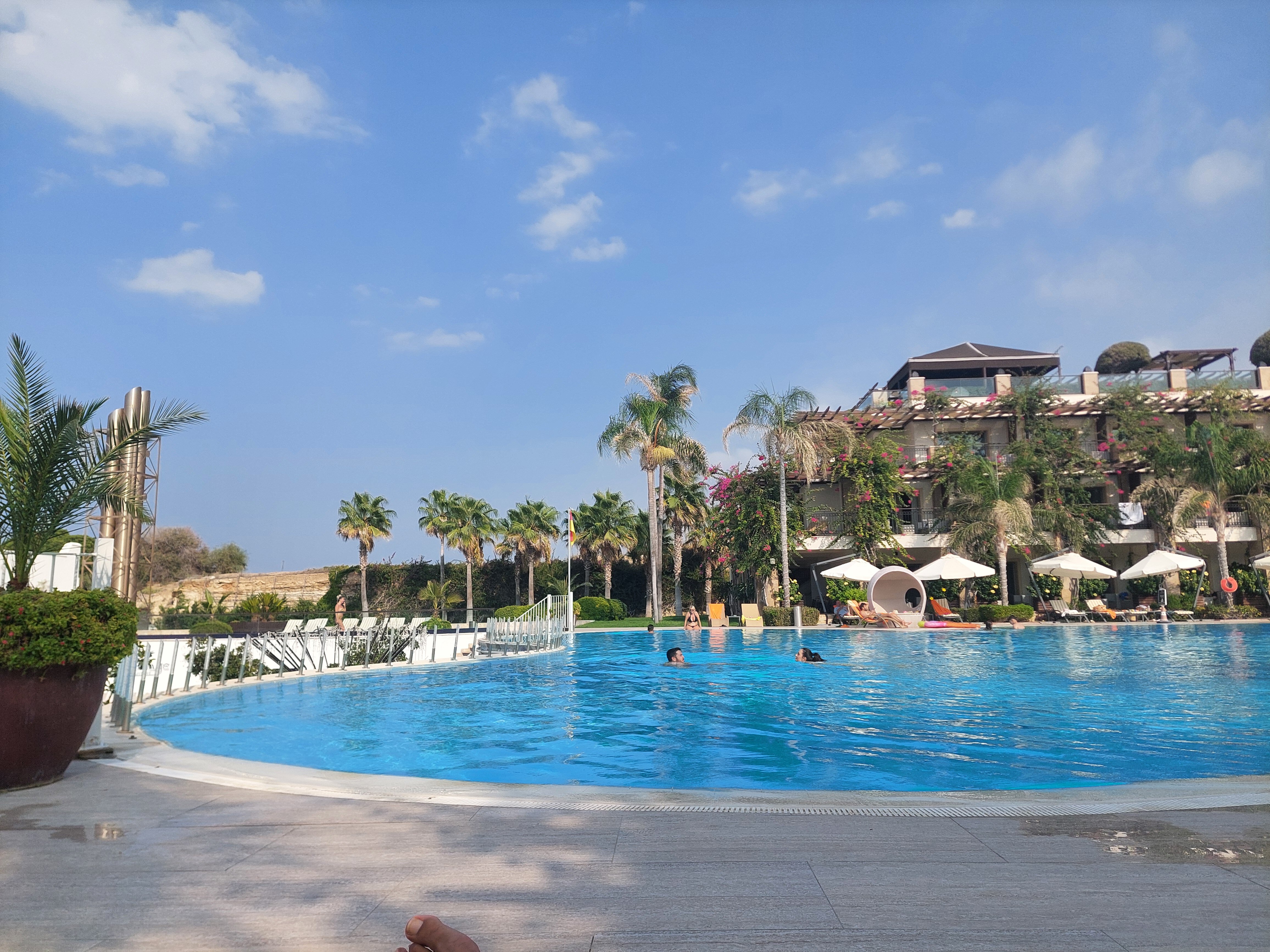 Фото Cratos Premium Hotel