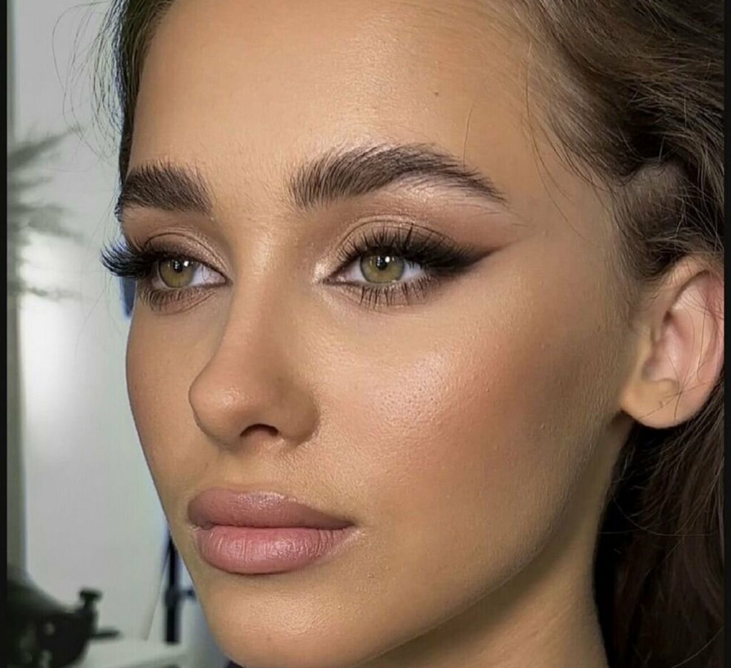 Eyebrow and eyelash salon Бровист-Визажист-стилист, Gelendgik, photo