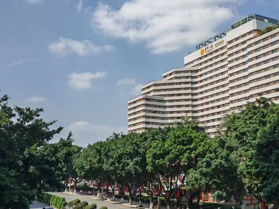 Фото Guangdong Hotel