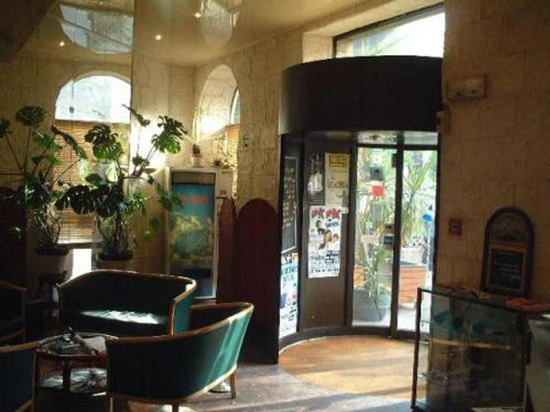 Фото Ibis Bordeaux Centre Gare Saint-Jean Euratlantique