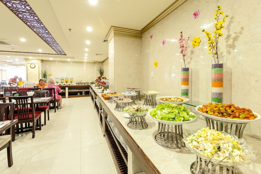 Фото Paris Nha Trang Hotel & Apartment