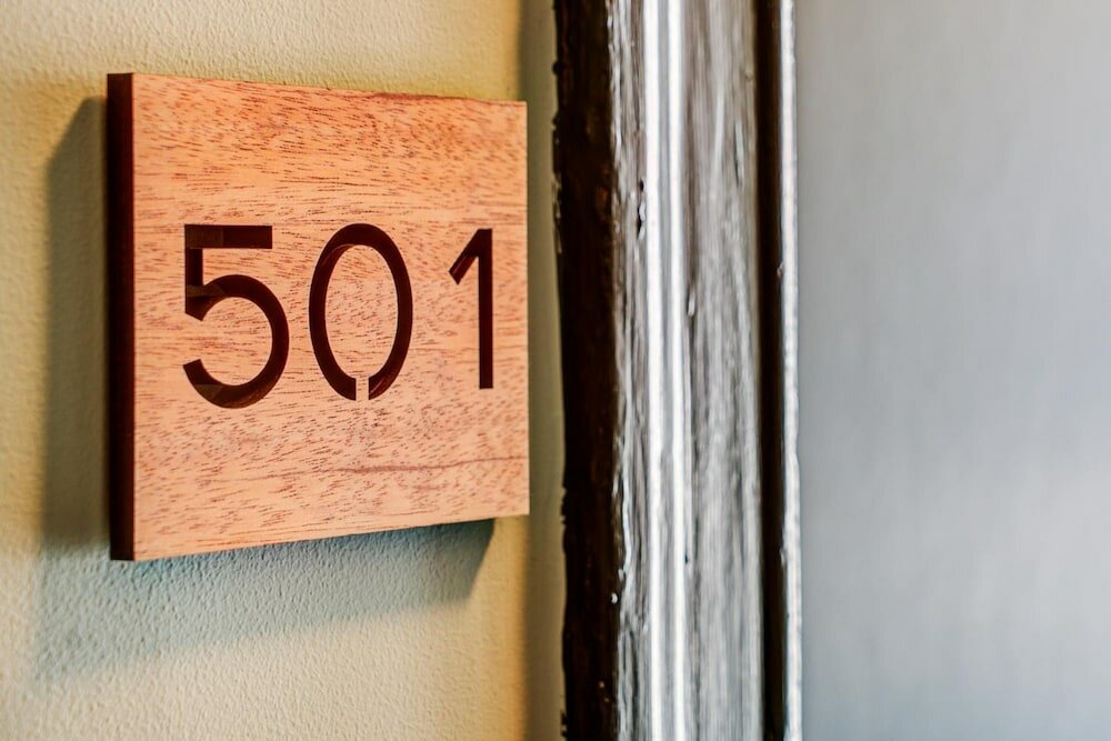 Фото The Bartlett Hotel and Guesthouse