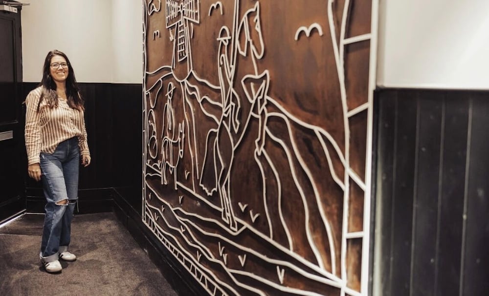 Фото The Captain Cook Hotel