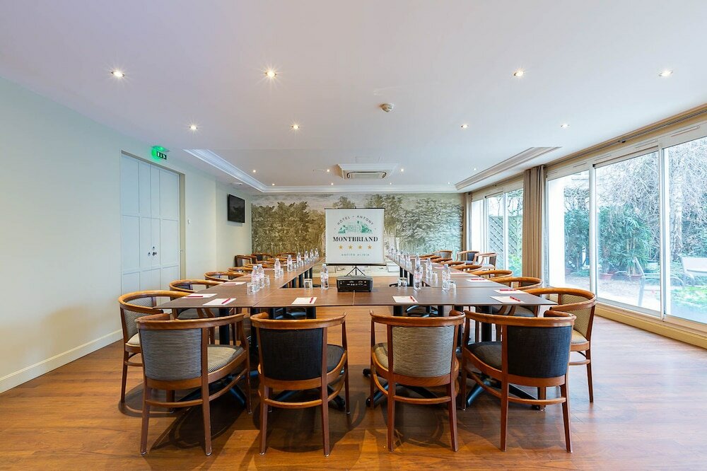 Фото Hôtel Montbriand Antony