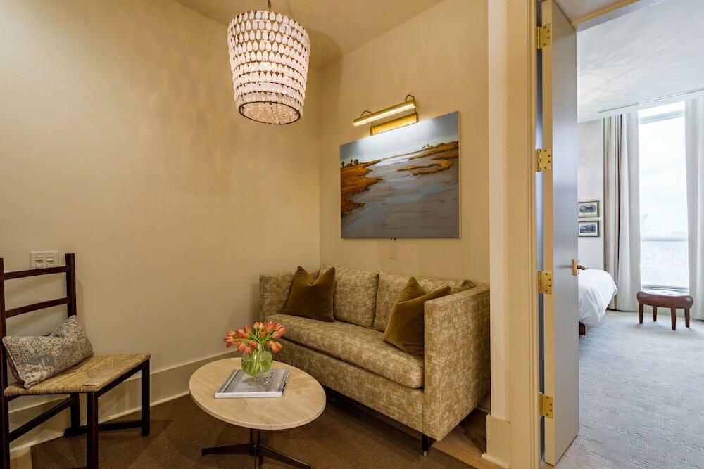 Фото The Dewberry Charleston