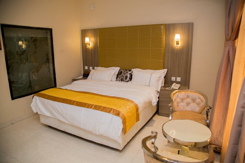 Фото 87182704377