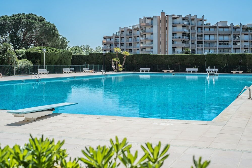 Фото Cannes Marina Residence