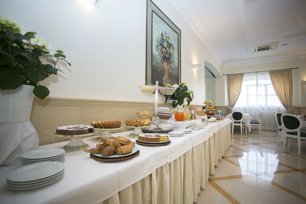 Фото Hotel Cavaliere