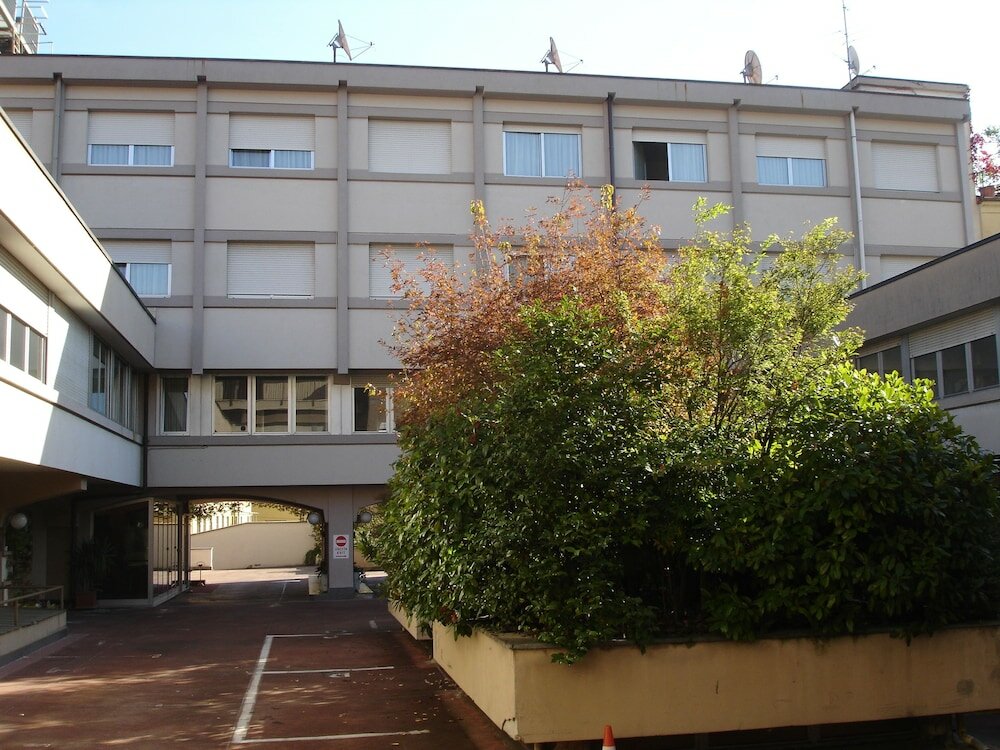 Фото Augustus Hotel