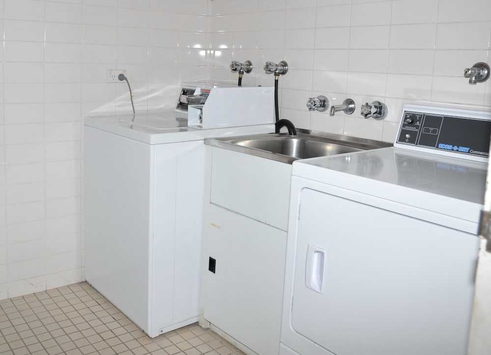 Фото The North Shore Hotel