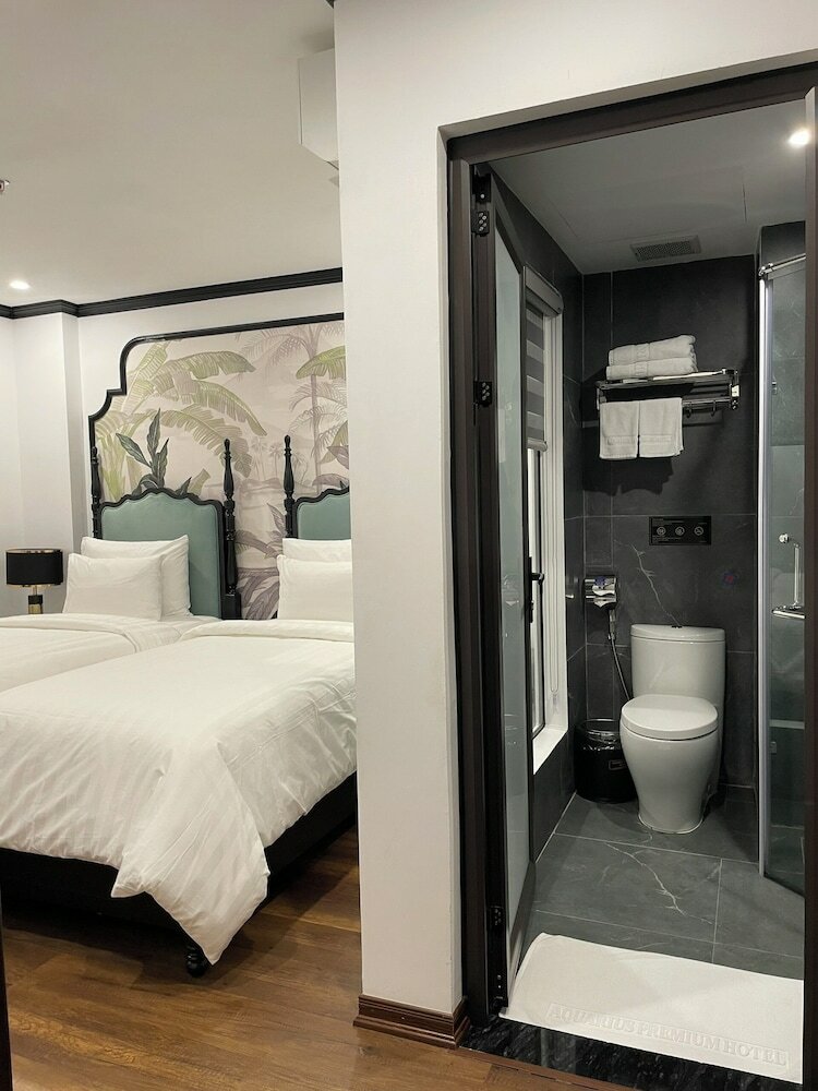 Фото Aquarius Premium Hotel