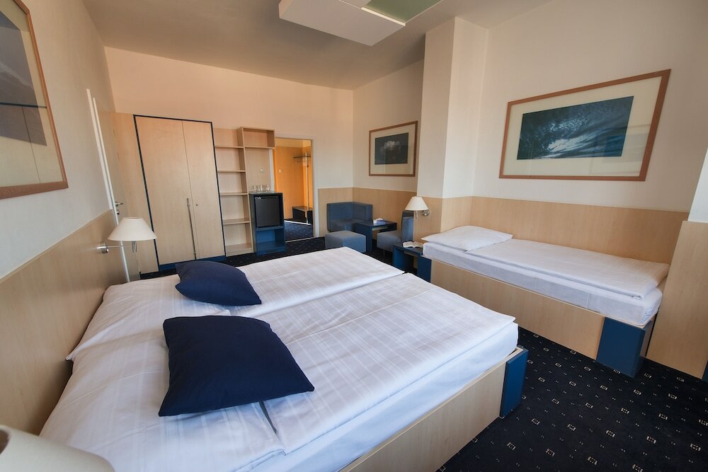 Фото Hotel Grand Litava Beroun