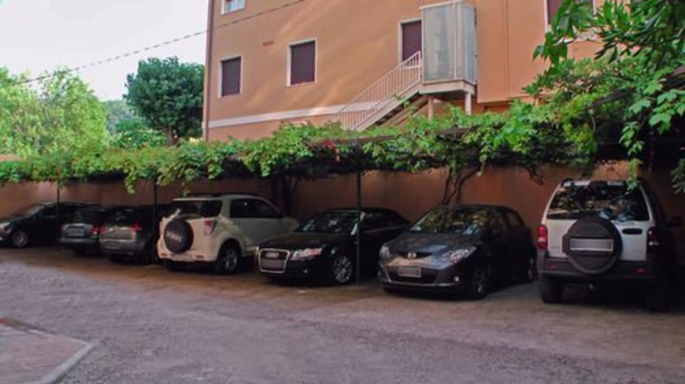 Фото Hotel Plaza