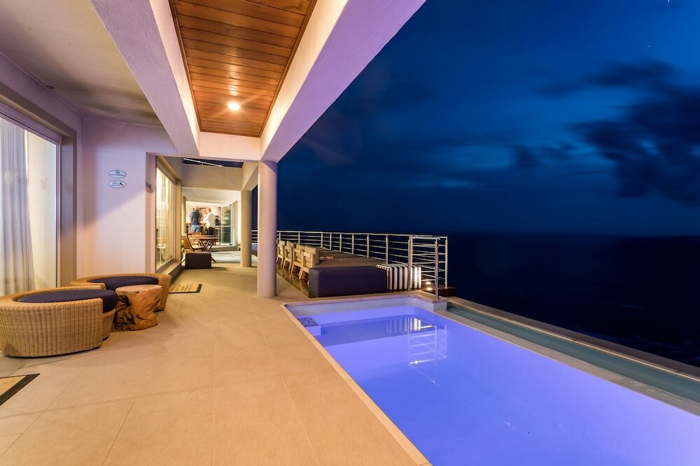 Фото Head over Hills Luxury Retreat