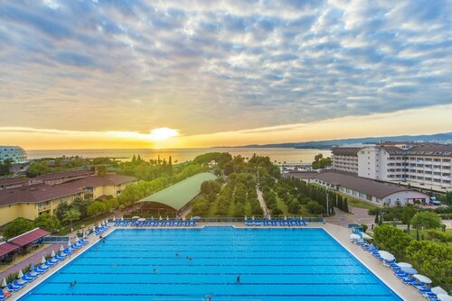 Гостиница Lonicera Resort & SPA в Аланье