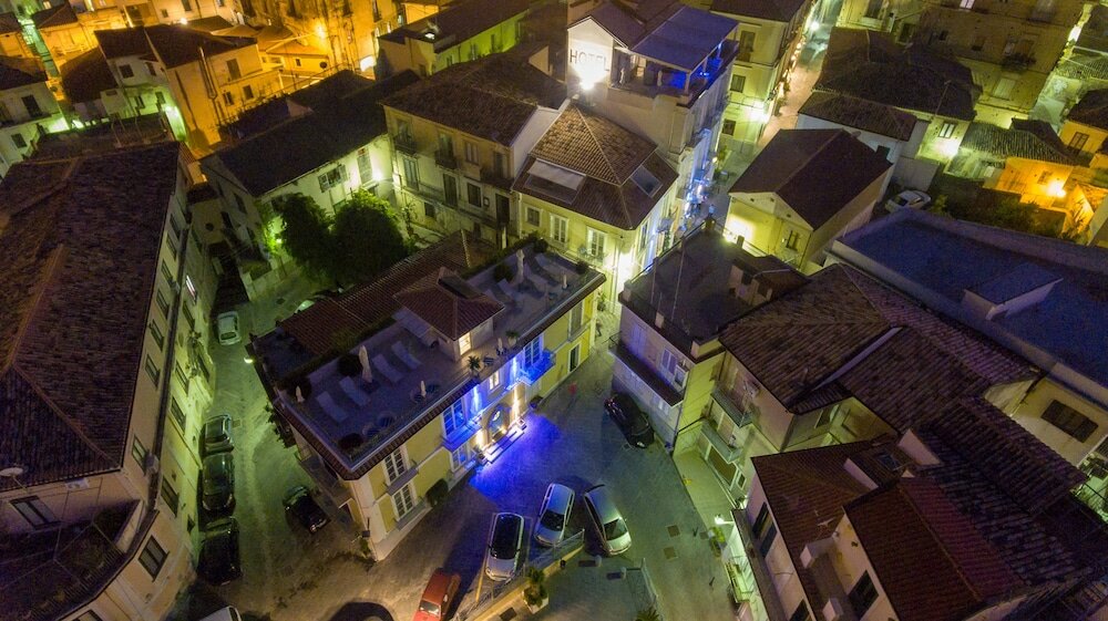 Фото Piccolo Grand