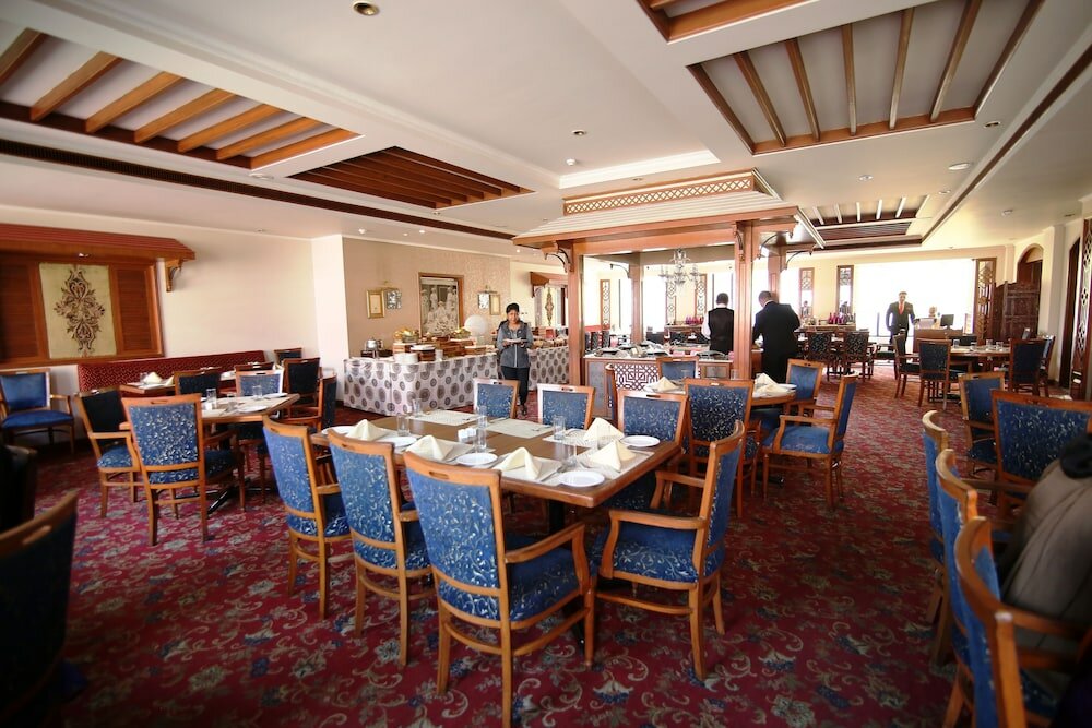Фото Hotel President