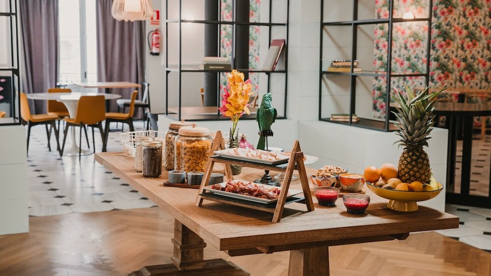 Фото One Shot Palacio Reina Victoria 04 Hotel