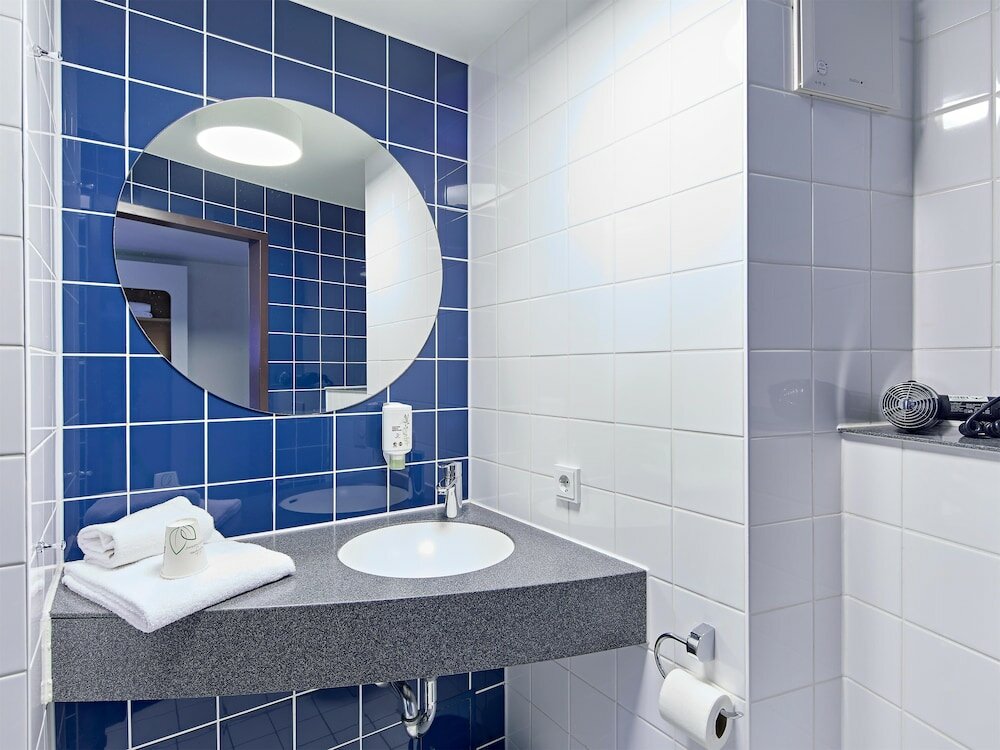 Фото B&b Hotel Dortmund-City