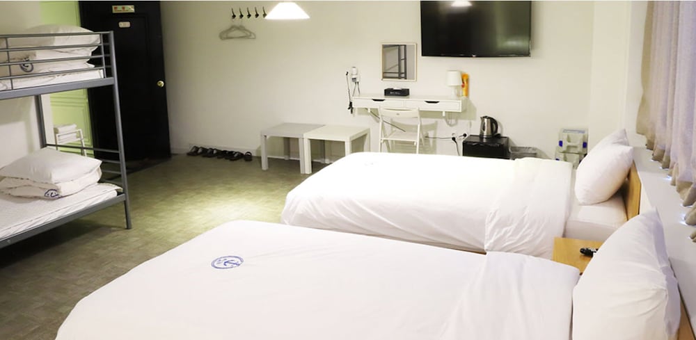 Фото Hillside Hotel