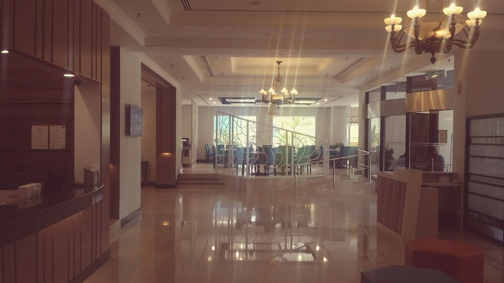 Фото Harbour View Hotel