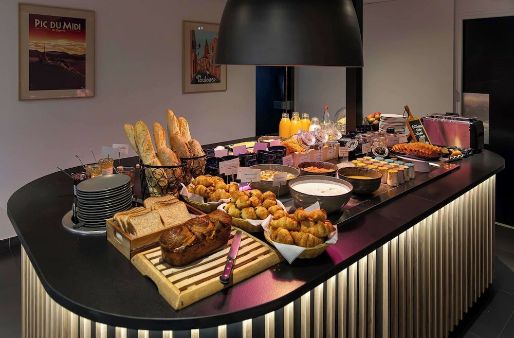 Фото Hotel Campanile Toulouse - Blagnac Aéroport