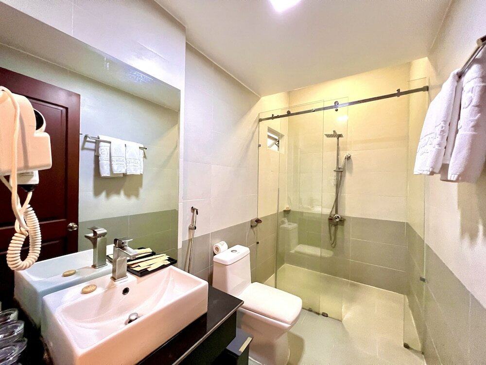 Фото New Space Hotel