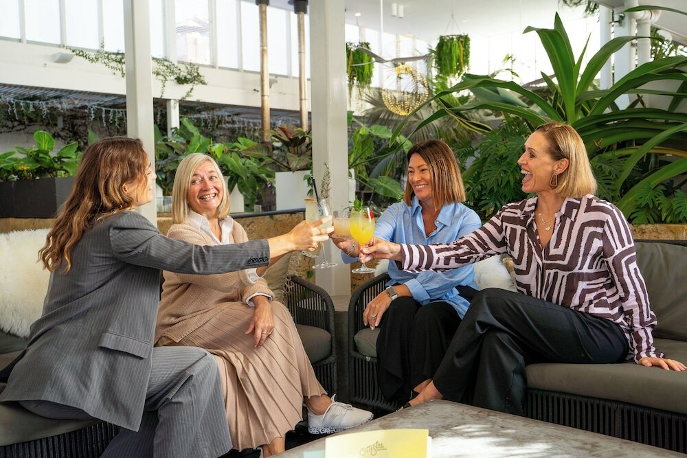 Фото Cottesloe Beach Hotel