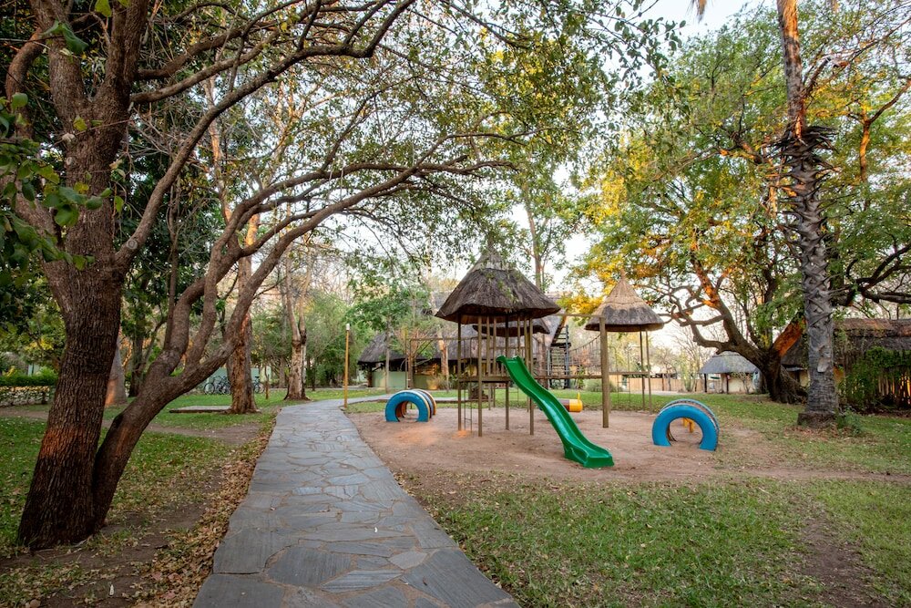 Фото Maramba River Lodge