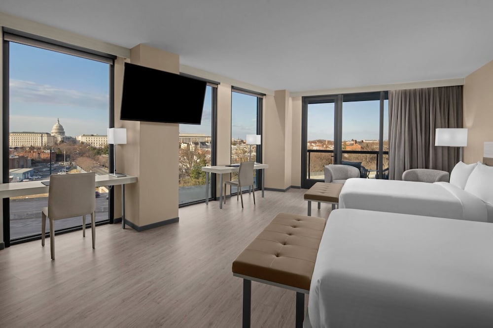 Фото Ac Hotel by Marriott Washington Dc Capitol Hill Navy Yard