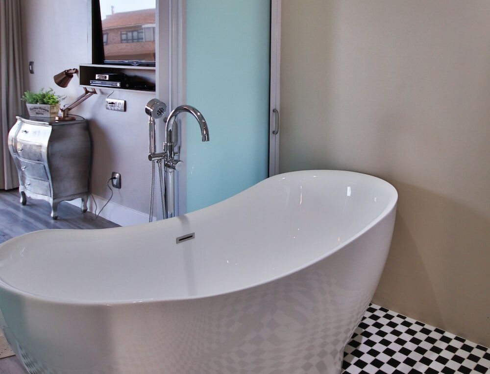 Фото On the Beach Guesthouse