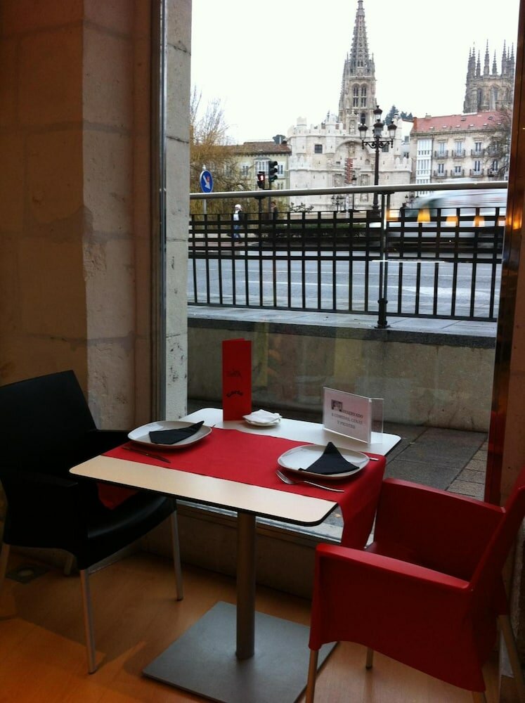 Фото Hotel VIA Gotica