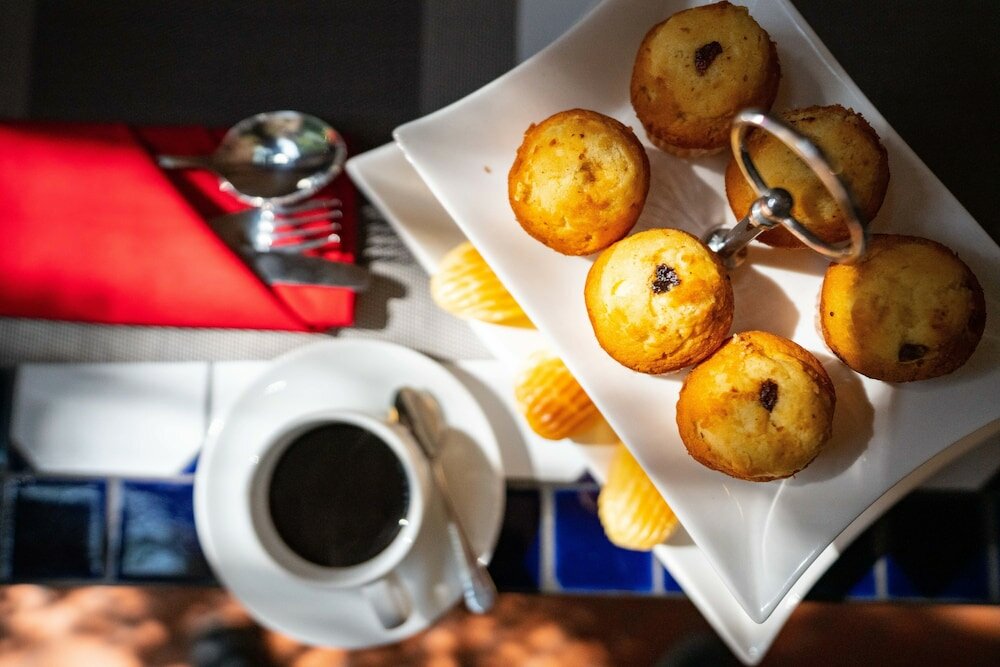 Фото Little Saigon Boutique Hotel