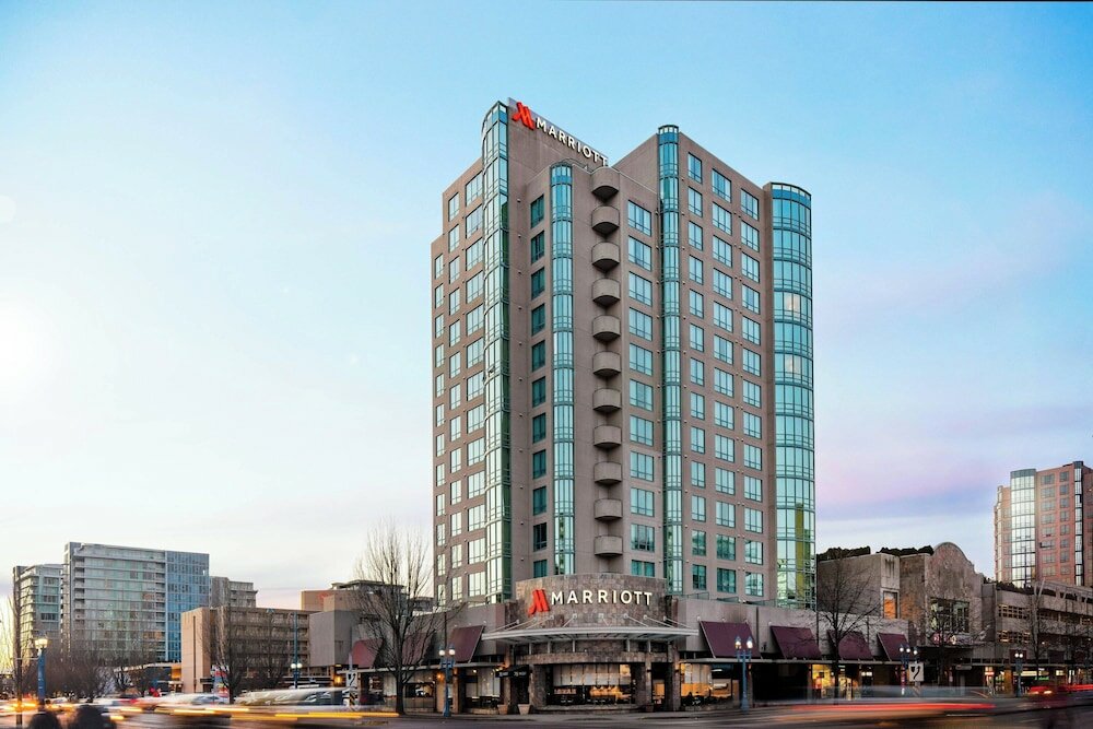 Фото Vancouver Airport Marriott