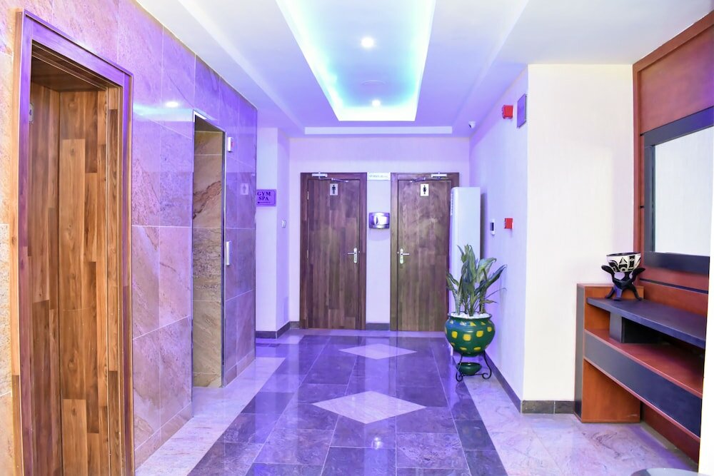 Фото Qualibest Grand Hotels