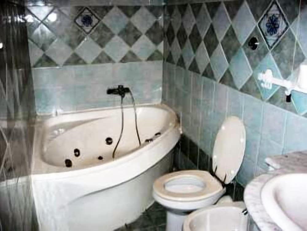 Фото Hotel Cambridge