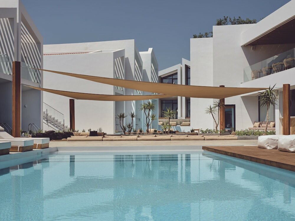 Фото Cavo Vezal - Adults Only