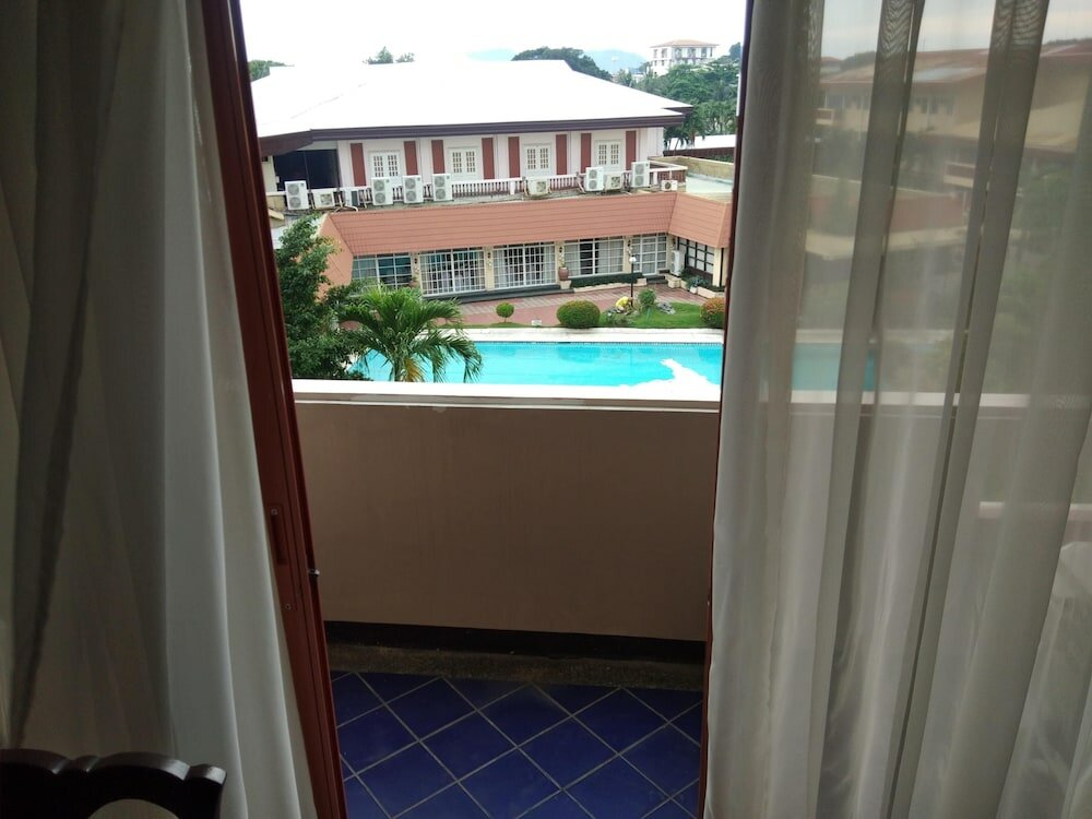 Фото The Mansion