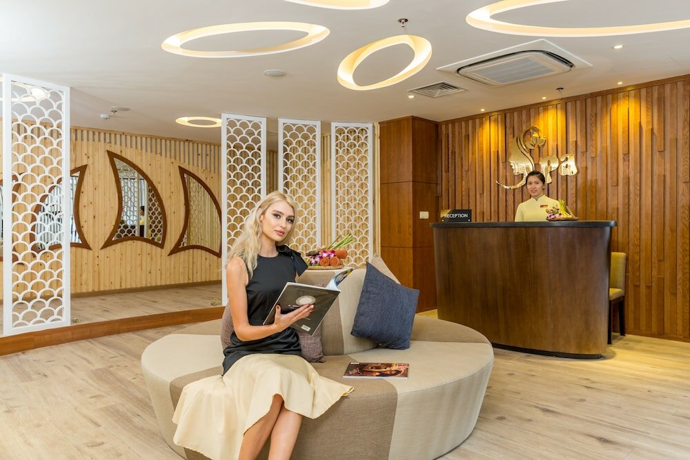 Фото Val Soleil Hotel