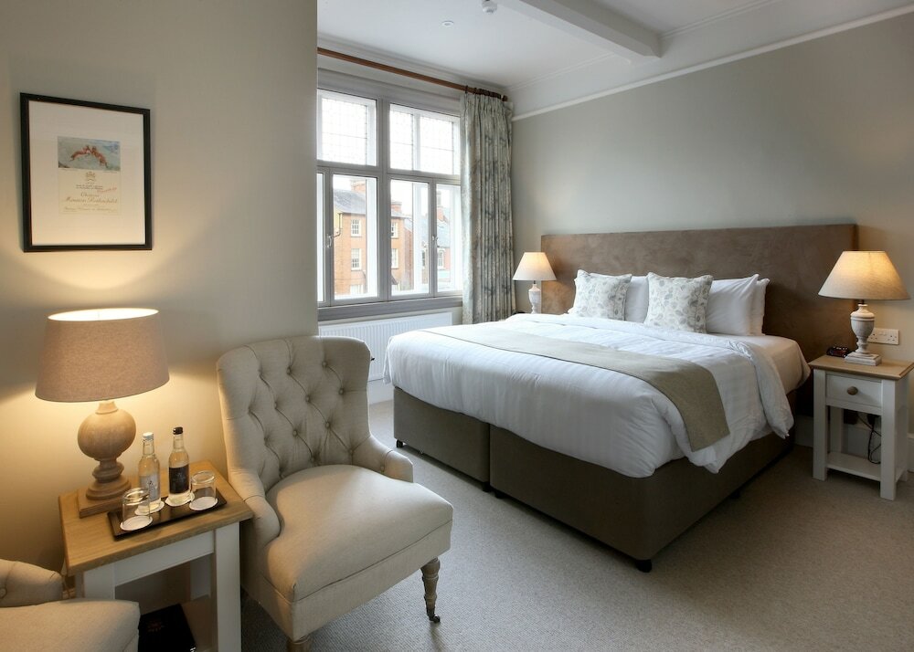 Фото The Five Arrows Hotel