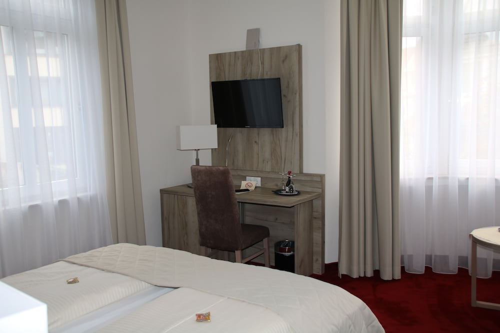 Фото Hotel Rosengarten